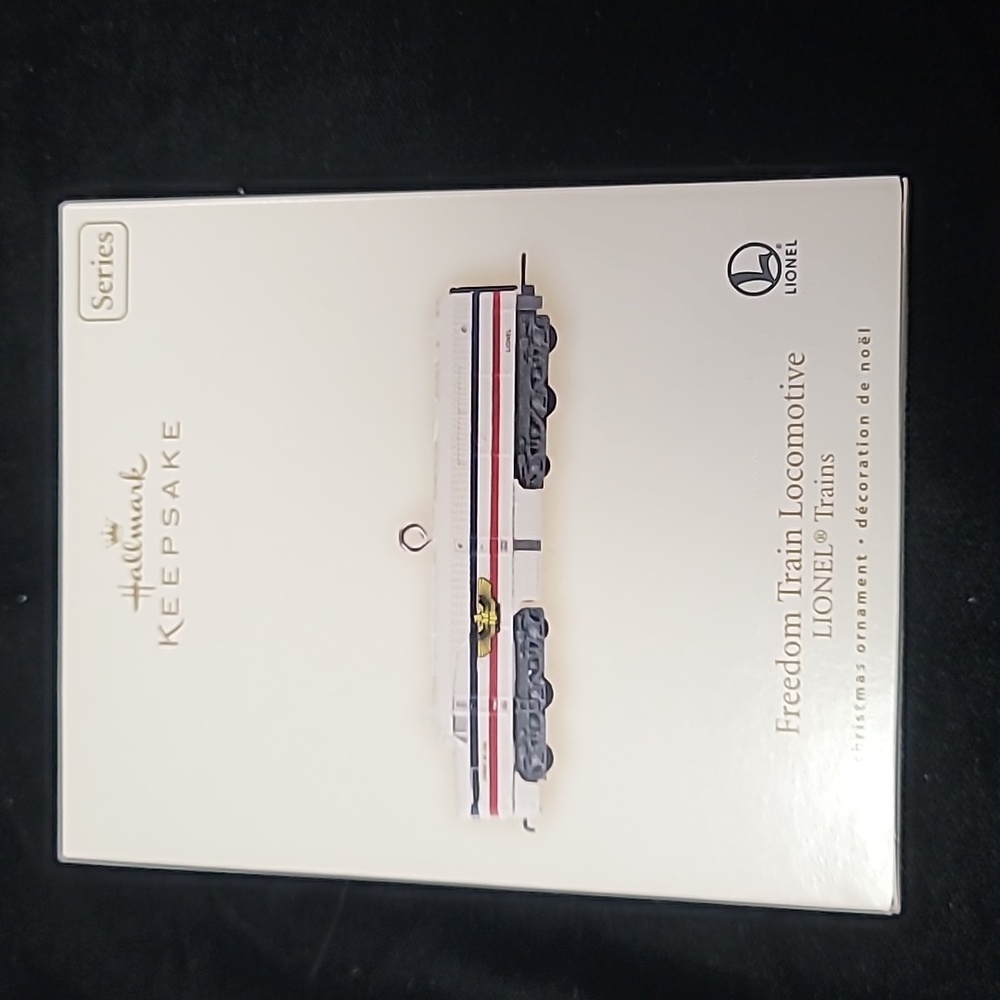 Hallmark 2007 Freedom‎ Train Locomotive Lionel Trains. NIB